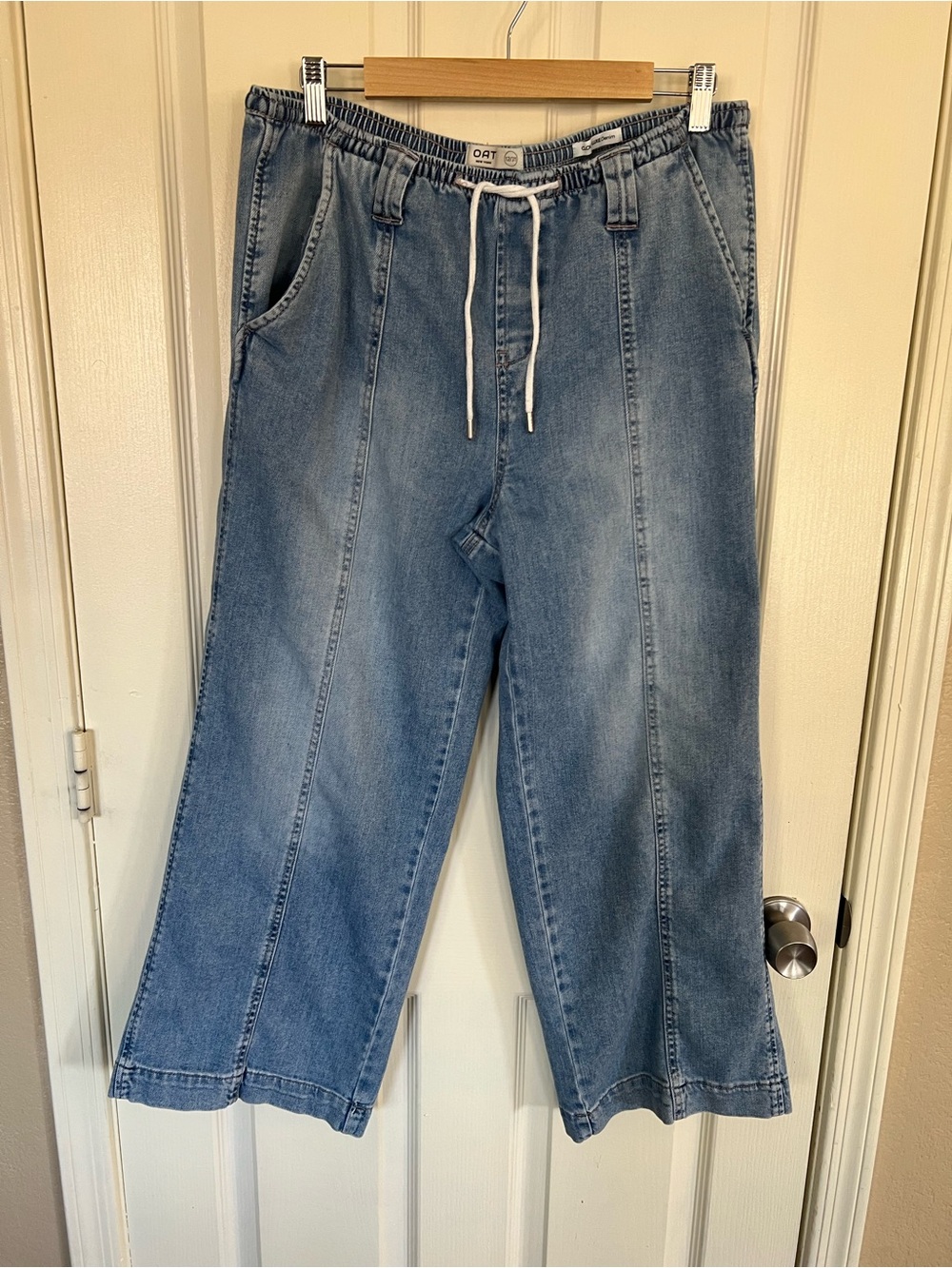 OAT New York Cloud Luxe Denim Wide Leg Pull On Jeans 12 31